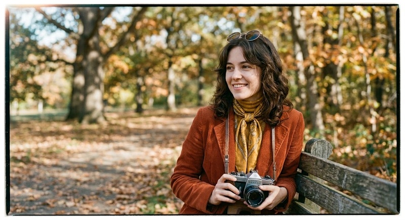 retro film girl prompt